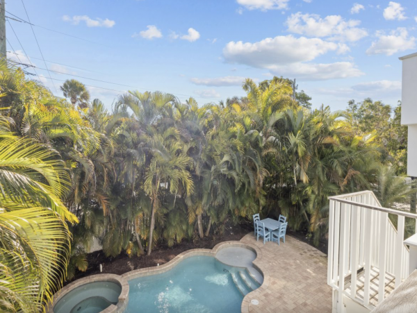 Anna Maria Island Luxury Vacation Villa West of Gulf Drive